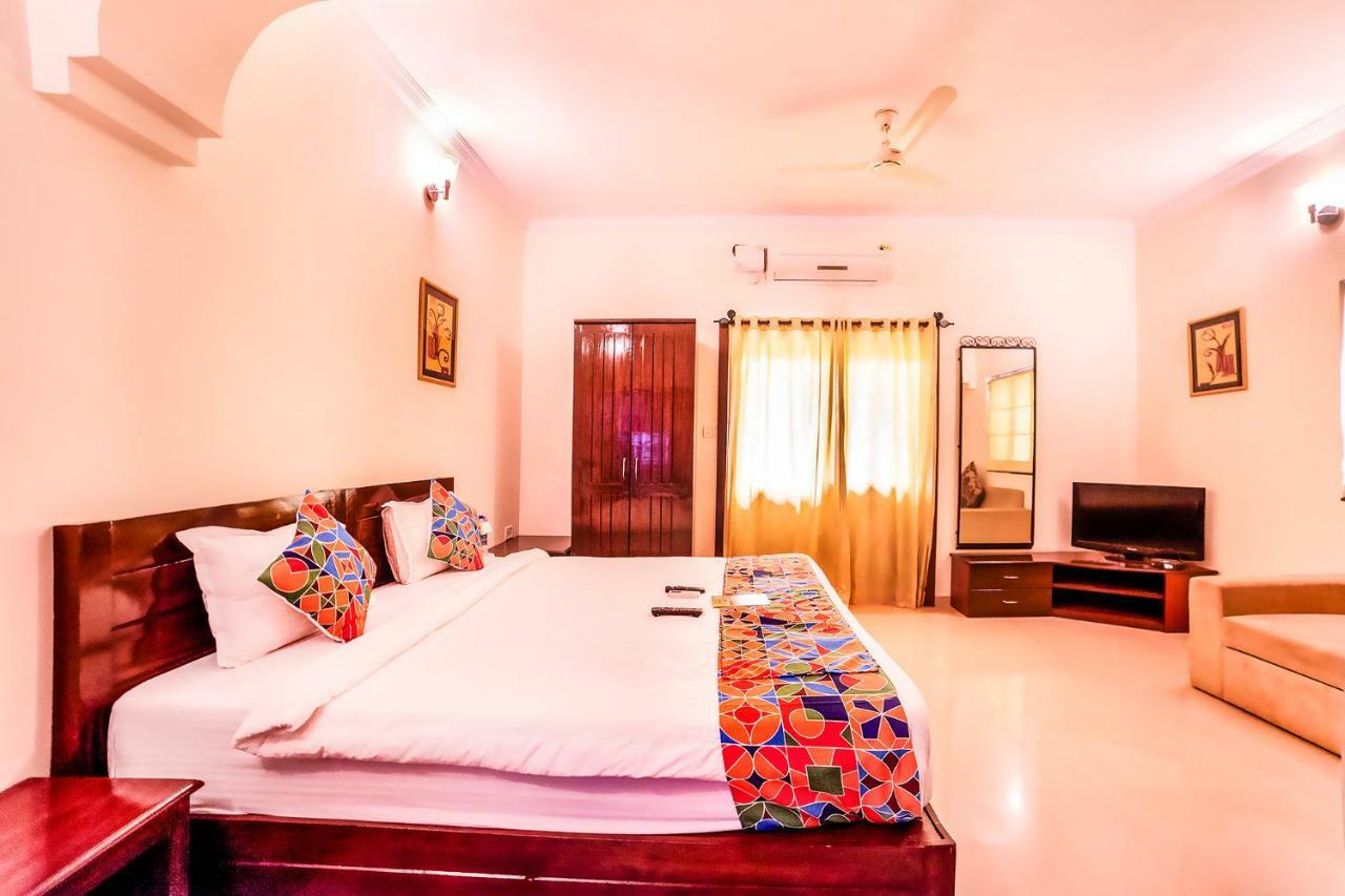 Hotel Maitri Sweet Living Baga Exterior photo