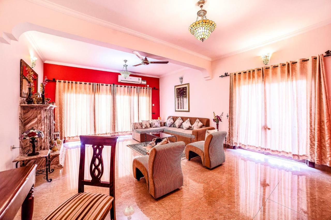 Hotel Maitri Sweet Living Baga Exterior photo